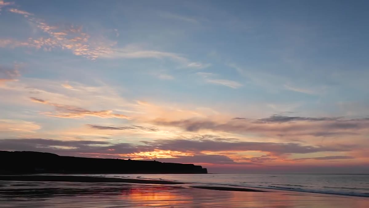 Heather moorland image showing foreground color against plain sky