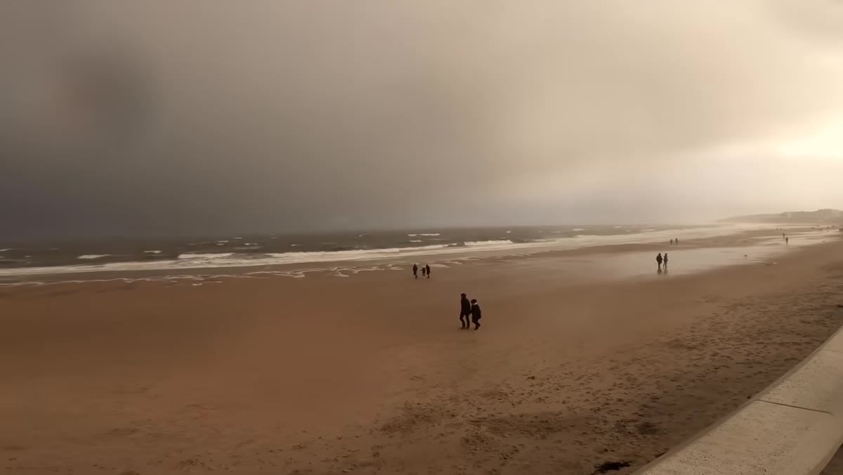Heaton retreating indoors as heavy rain rolls in off the coast