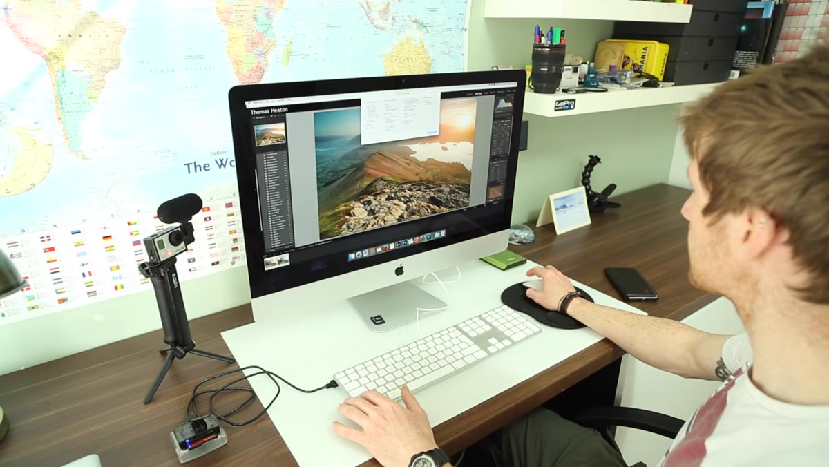 Syncing edits across both image versions in Lightroom
