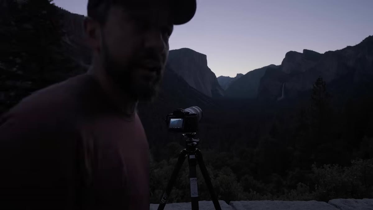 Valley mist visible below Tunnel View in soft pre-dawn light