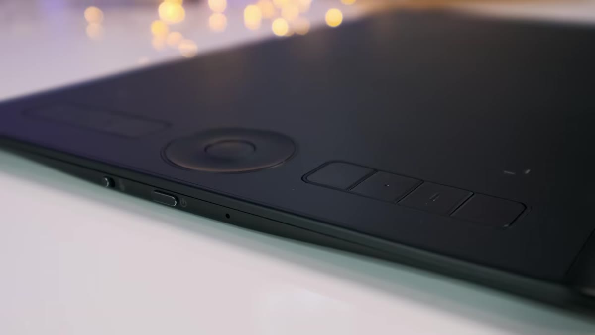 Eight shortcut buttons along left side of Wacom tablet