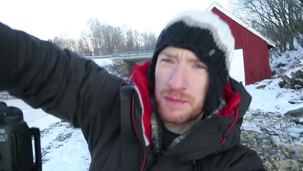 Attaching six-stop ND filter to lens in extreme cold conditions