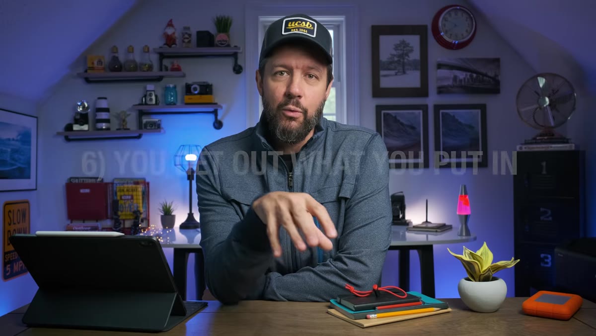 caption: Mark describing early habit of driving around hoping to find good shots