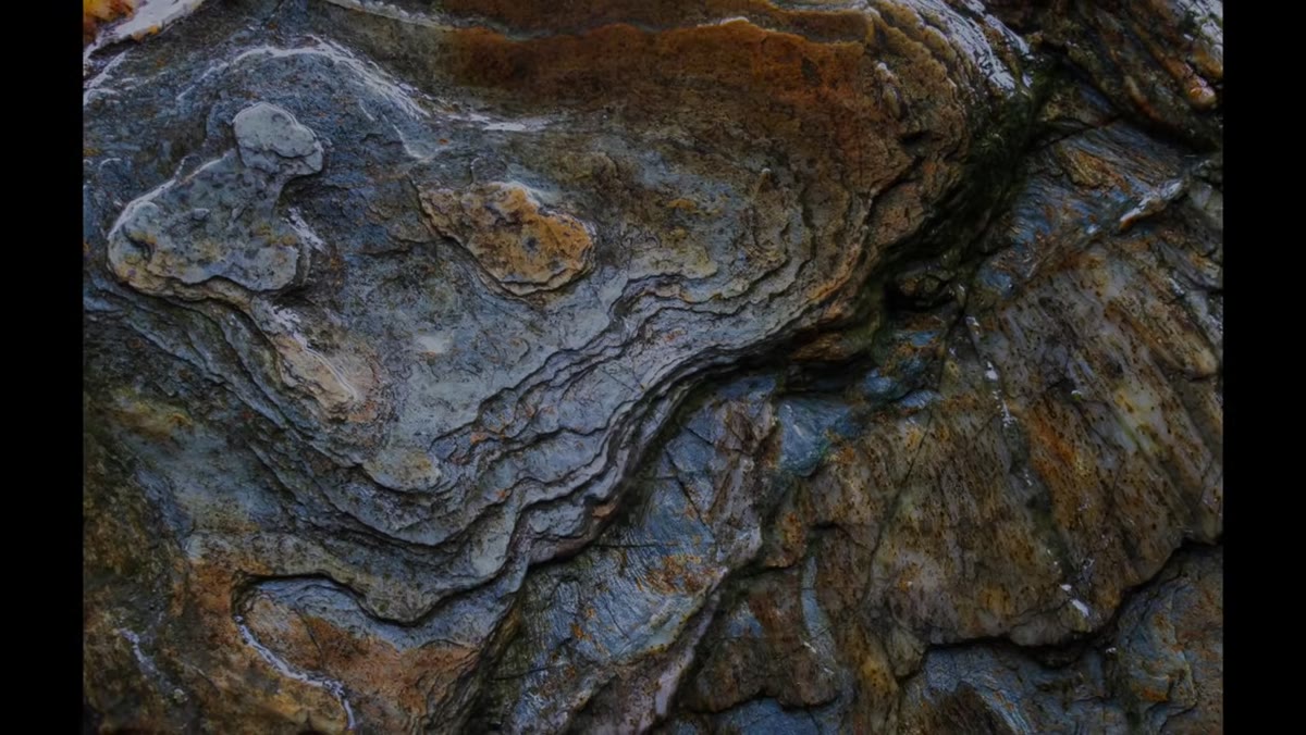 Creator explaining the missing element has nothing to do with gear