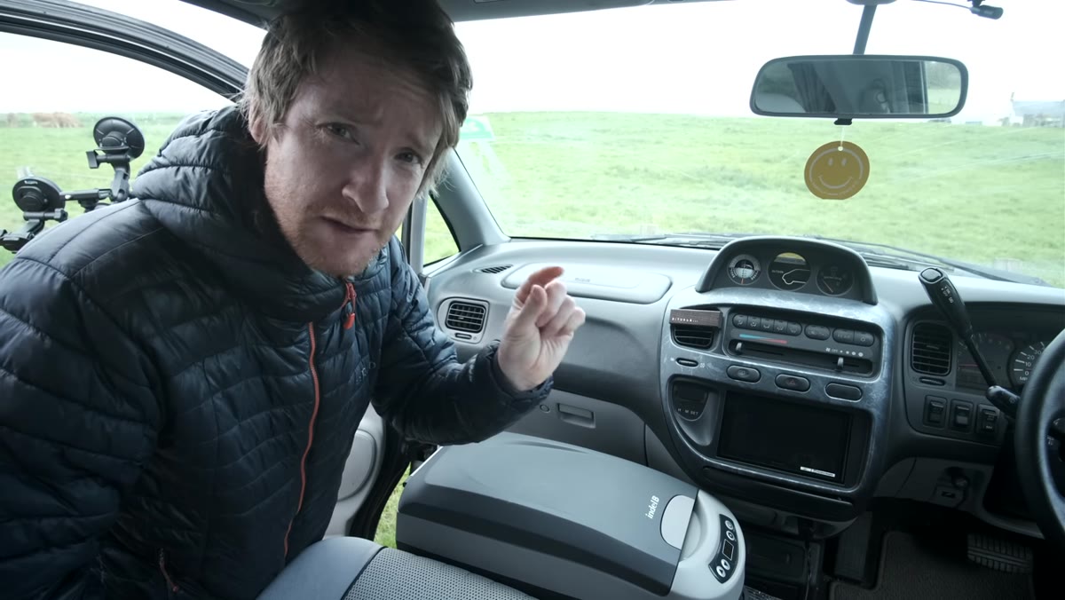 Weather systems discussed as photographer explains a 12-hour gap
