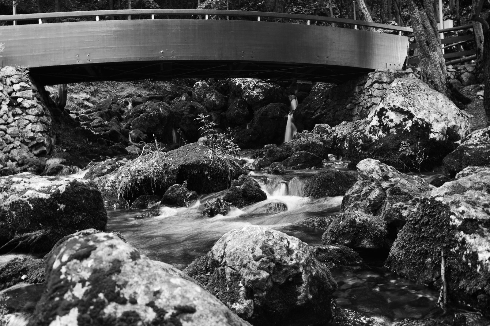 Why Your Waterfall Photos Look Wrong (And What the Water Is Actually Telling You)